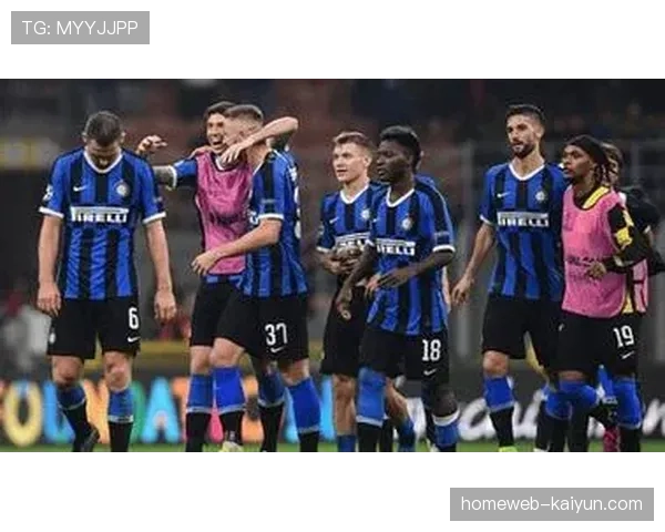 科莫高位压迫打法奏效 无欧战负担屡挫传统豪强