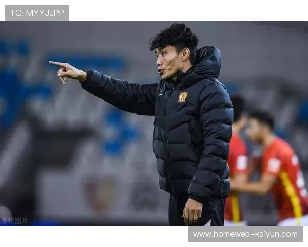 青岛西海岸郑智强调纪律性 年轻阵容控场经验成最大变量